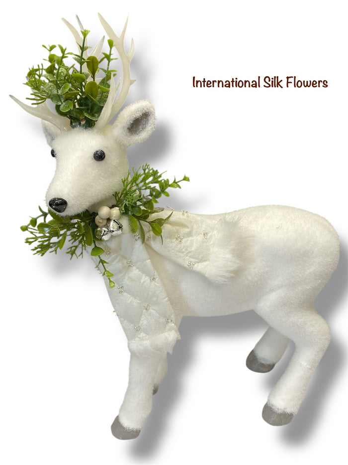 16.5'' x 13'' Deer ( 260334-White )