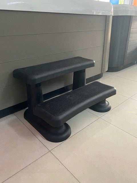 2 Tier Eterna Step Black | Slip-Resistant