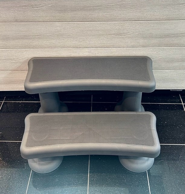 2 Tier Eterna Step Grey | Slip-Resistant