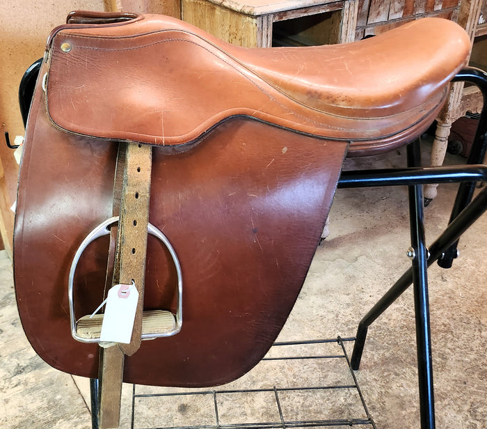 20in" Borelli Saddle Seat Saddle