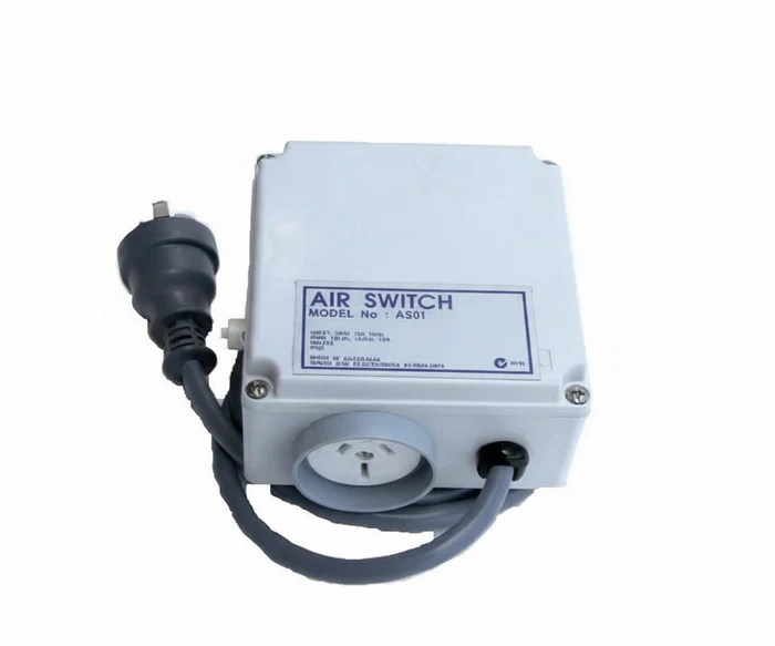AS01 Single 10ƒ??amp air switch with 240V rating and standard C38 outlet, manufactured by Space Age Electronics