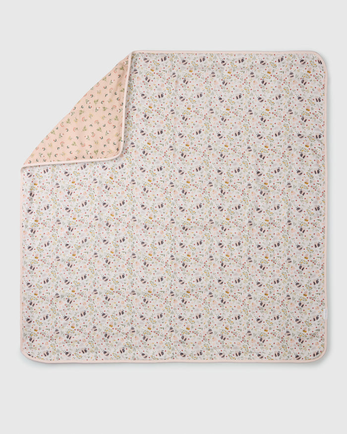 Loulou Lollipop muslin baby quilt blanket in Bumble Bees — front view on white background