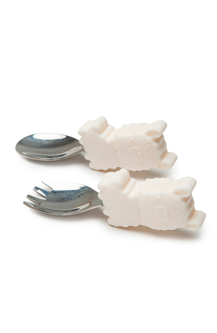 Learning-Utensils-Set-Llama-1