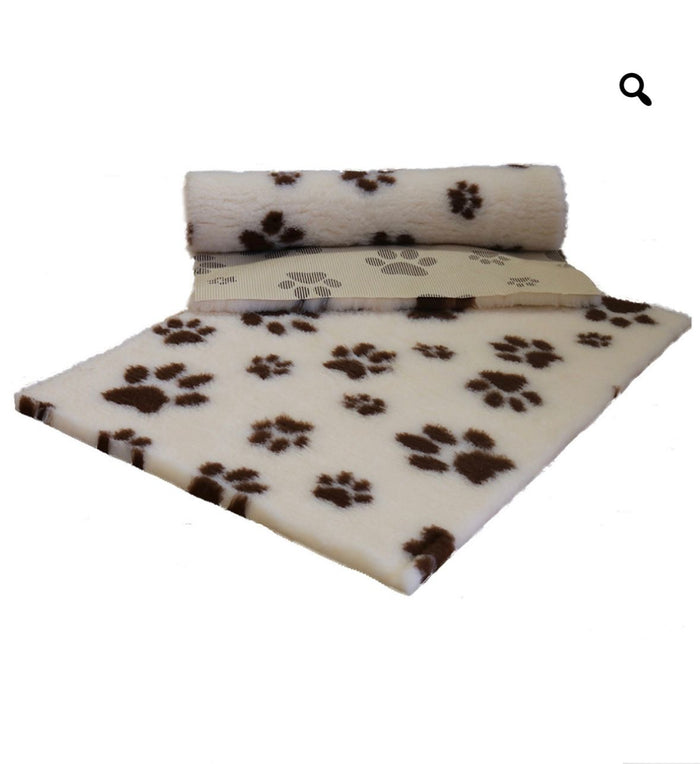 Non-Slip Multi Paw Vetfleece 1m x 0.75m
