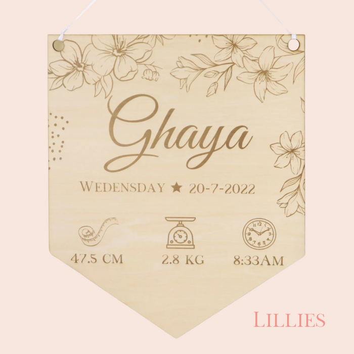 Personalized Baby Announcement Board – Newborn Name Sign
