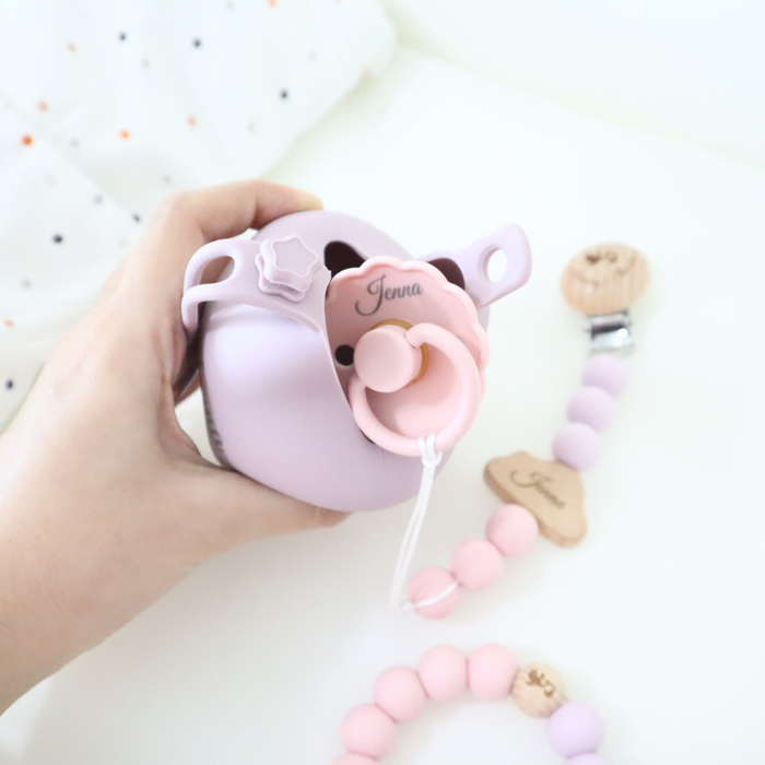 Personalized FRIGG Daisy Latex Baby Pacifier – Engraved Name