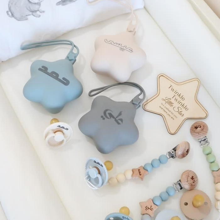 Twinkle_Little_Star_-_Ultimate_Pacifier_Set__6_Pcs_ mommys charms