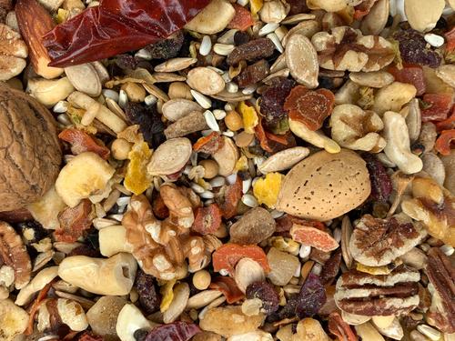 Versele-Laga Goldenfeast 82230 Indonesia Blend 3lb
